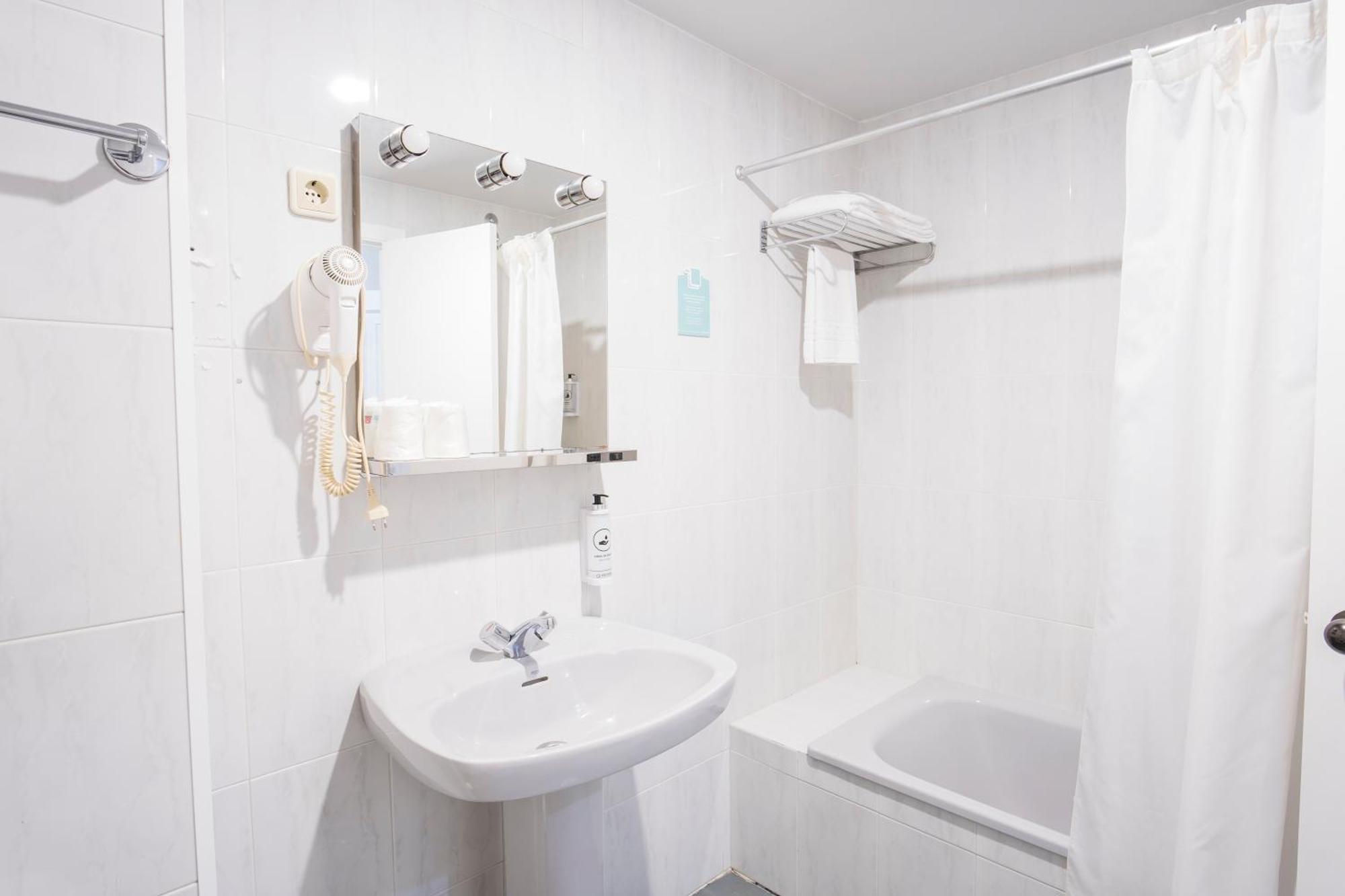 Hotel Alda 里贝拉 外观 照片
